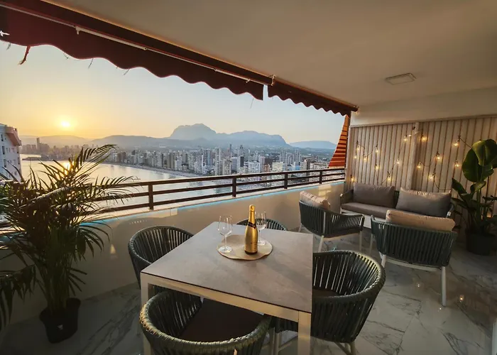 Sea&skyline Apartment