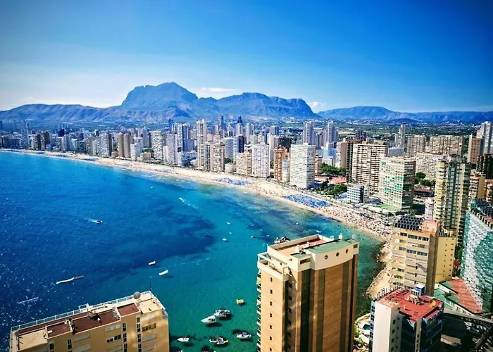 Sea&skyline